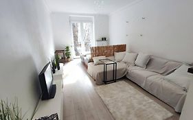 Design Apartment In City Center